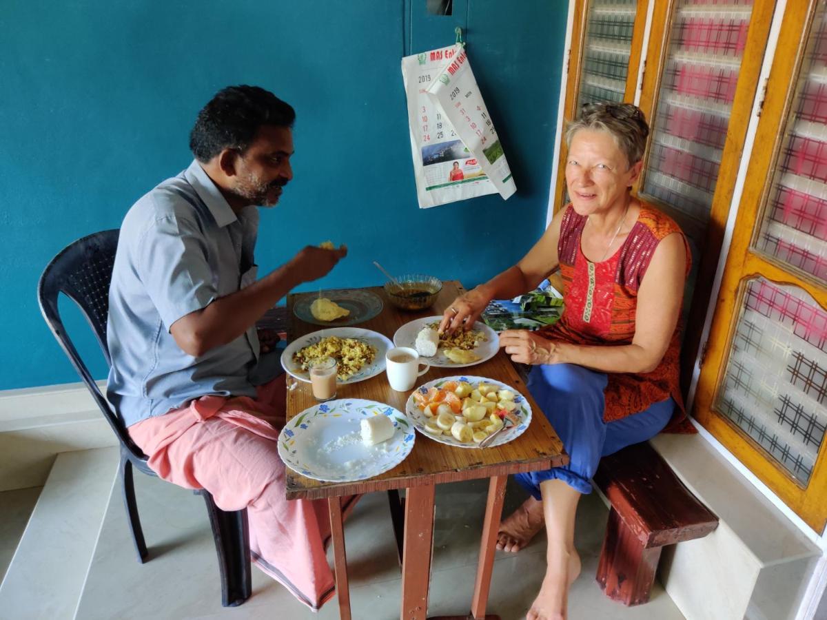 Sajeev Home Stay Cherai Beach Exterior foto